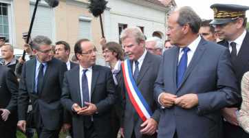 Média réf. 137 (1/11): François Hollande à Dieudonne Média réf. 137 (1/11): François Hollande à Dieudonne
