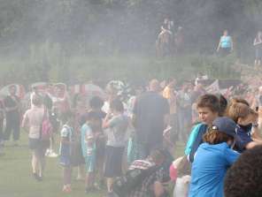 Média réf. 335 (7/8): Fête du Village 2013 Média réf. 335 (7/8): Fête du Village 2013